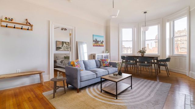 362 Commonwealth Ave 5A, Boston, MA 02115