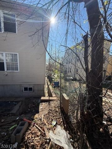 461 S 14Th St, Newark City, NJ 07103