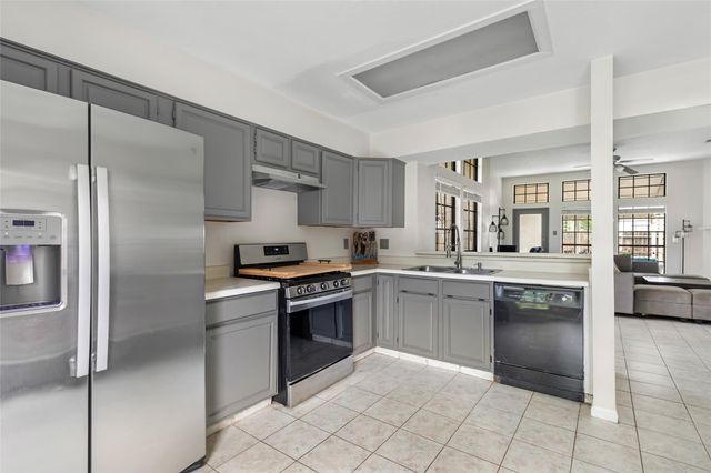 4418 Appalachian Trail, Kingwood, TX 77345