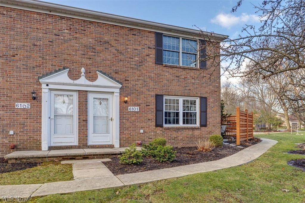 6101 Cabot Court, Mentor, OH 44060