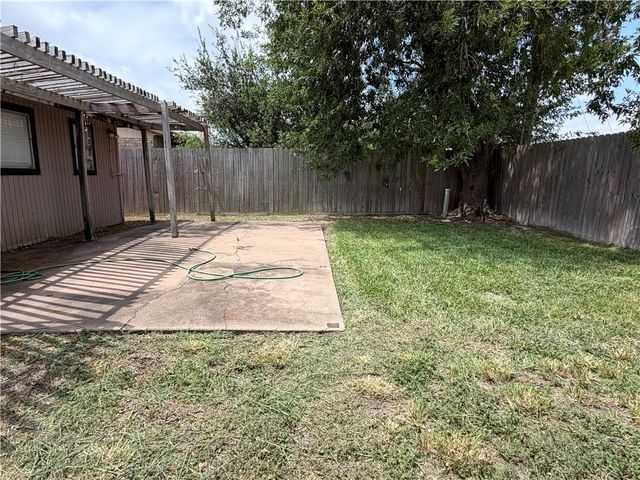 2009 Blue Angel St, Corpus Christi, TX 78412