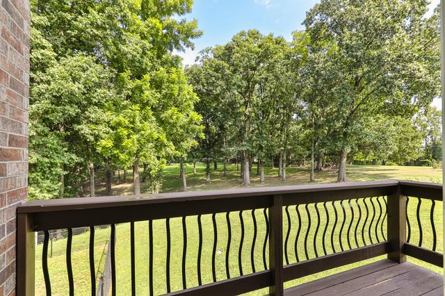 1657 S Timber Lake Drive, Nixa, MO 65714