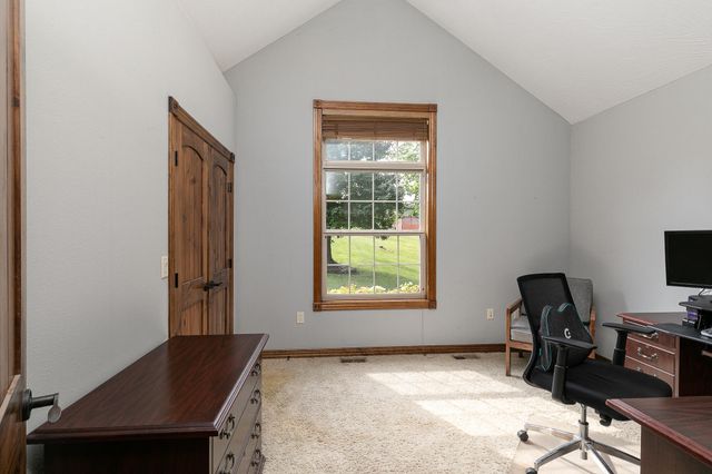 1657 S Timber Lake Drive, Nixa, MO 65714