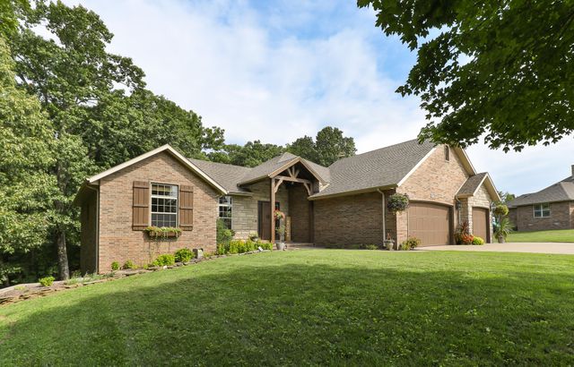 1657 S Timber Lake Drive, Nixa, MO 65714