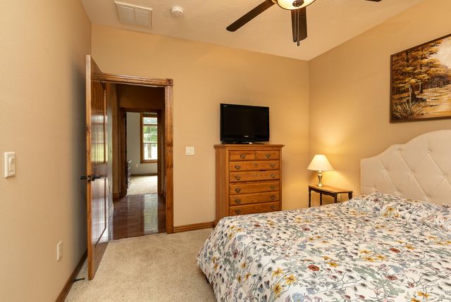 1657 S Timber Lake Drive, Nixa, MO 65714