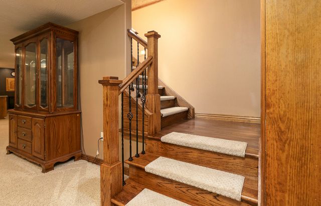 1657 S Timber Lake Drive, Nixa, MO 65714