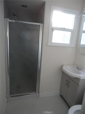 404 W Hillsdale Street, Inglewood, CA 90302