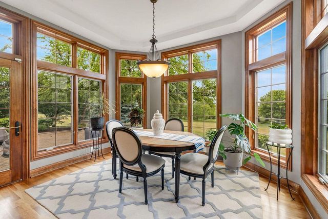 11092 N Sutton Ridge DRIVE, Mequon, WI 53097