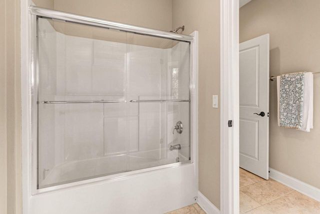 11092 N Sutton Ridge DRIVE, Mequon, WI 53097