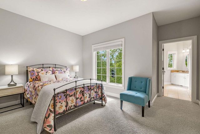 11092 N Sutton Ridge DRIVE, Mequon, WI 53097
