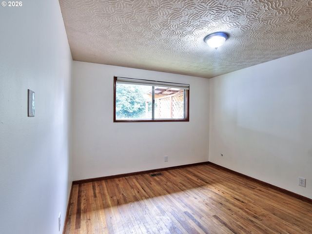 10713 Se 55TH Ave, Milwaukie, OR 97222