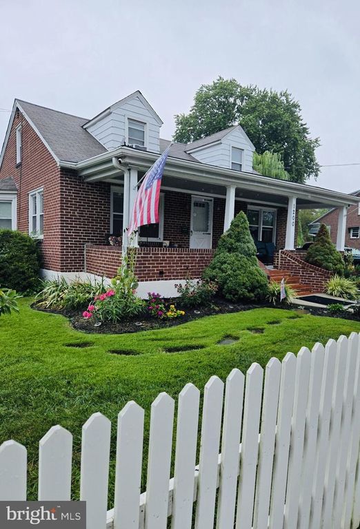 1200 E 13TH STREET, Eddystone, PA 19022