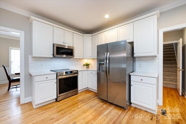 12430 Overlook Mountain Drive, Charlotte, NC 28216