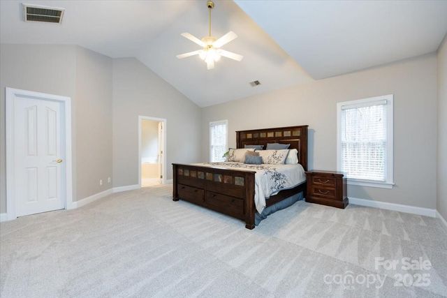 12430 Overlook Mountain Drive, Charlotte, NC 28216