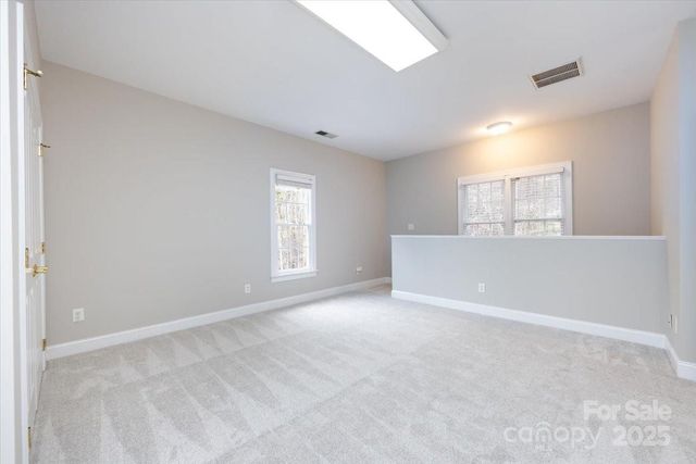 12430 Overlook Mountain Drive, Charlotte, NC 28216