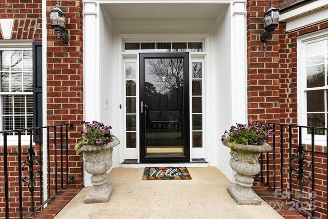 12430 Overlook Mountain Drive, Charlotte, NC 28216