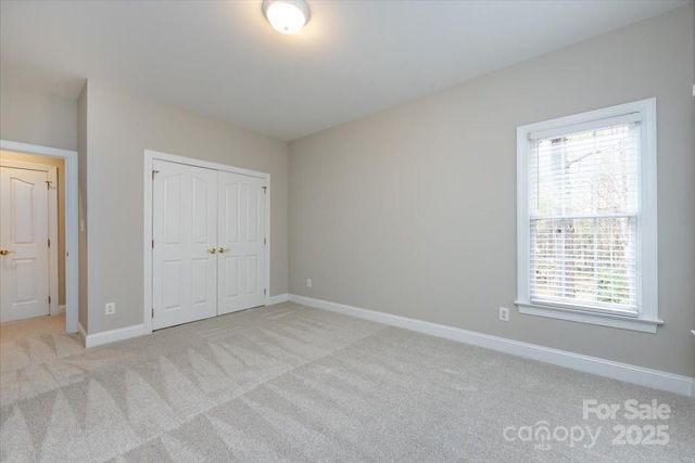 12430 Overlook Mountain Drive, Charlotte, NC 28216