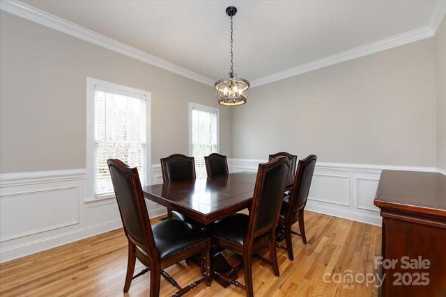 12430 Overlook Mountain Drive, Charlotte, NC 28216