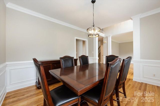 12430 Overlook Mountain Drive, Charlotte, NC 28216