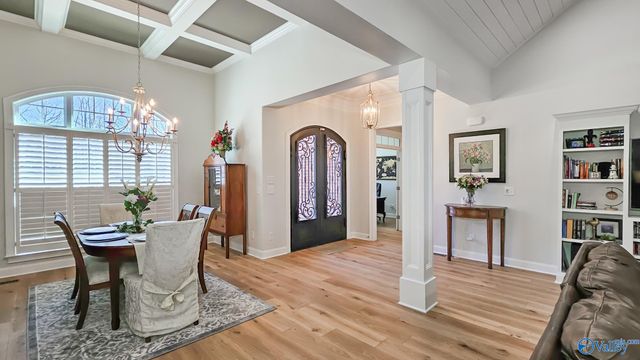 41 Verdant Circle SE, Huntsville, AL 35803