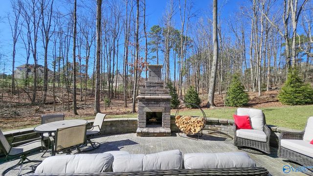 41 Verdant Circle SE, Huntsville, AL 35803