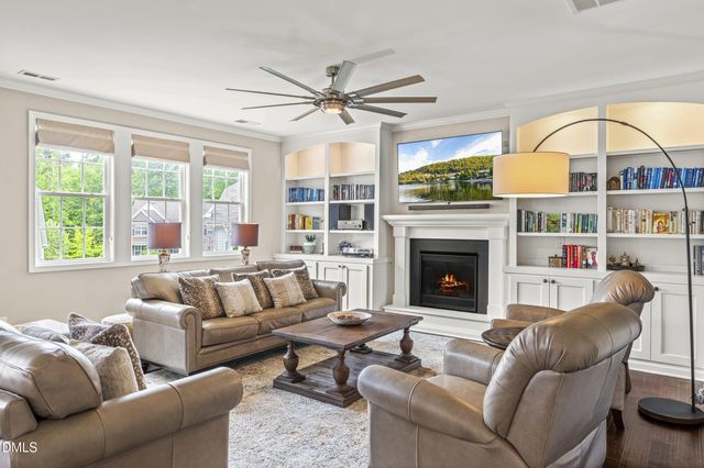 204 Fawn Hollow Court, Wake Forest, NC 27587