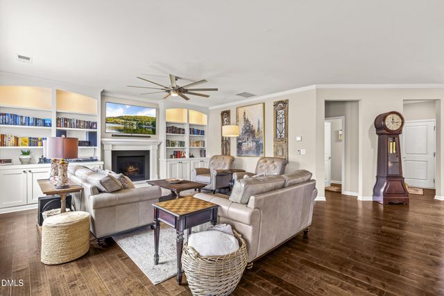 204 Fawn Hollow Court, Wake Forest, NC 27587