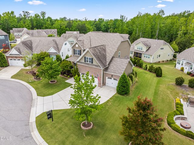 204 Fawn Hollow Court, Wake Forest, NC 27587