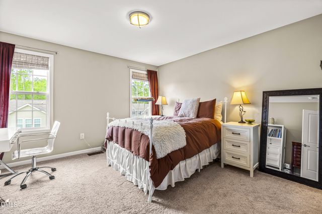 204 Fawn Hollow Court, Wake Forest, NC 27587