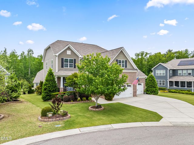 204 Fawn Hollow Court, Wake Forest, NC 27587