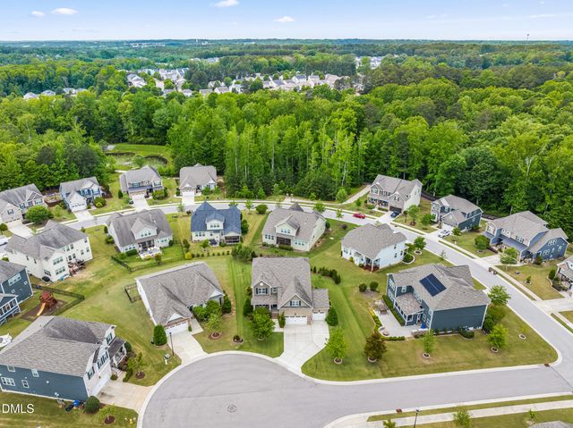 204 Fawn Hollow Court, Wake Forest, NC 27587