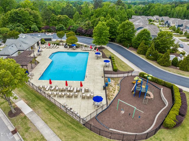 204 Fawn Hollow Court, Wake Forest, NC 27587