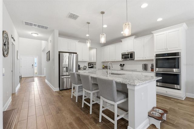 16146 MONTEREY GREENS CIRCLE, Tampa, FL 33647