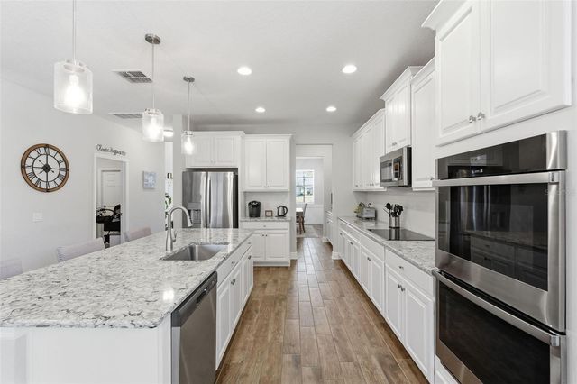 16146 MONTEREY GREENS CIRCLE, Tampa, FL 33647