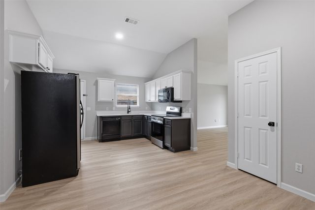 2051 Sunny Side Drive, Little Elm, TX 75068