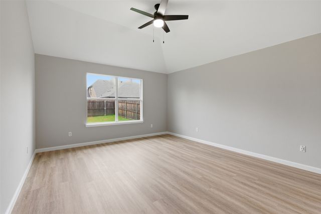 2051 Sunny Side Drive, Little Elm, TX 75068