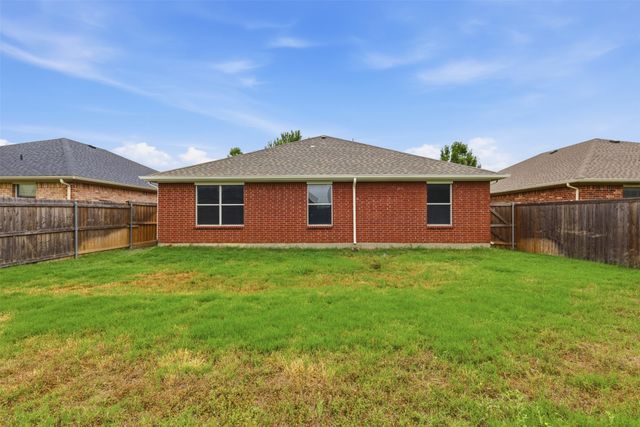 2051 Sunny Side Drive, Little Elm, TX 75068