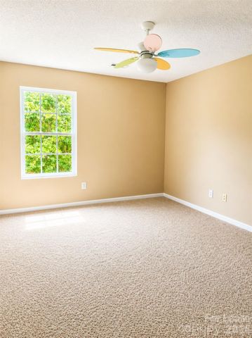 12609 Hazy Valley Court, Charlotte, NC 28269