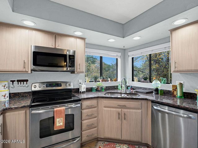 8 PINEHURST Drive, Prescott, AZ 86305
