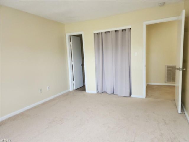 5326 Lake Victoria ARCH, Virginia Beach, VA 23464