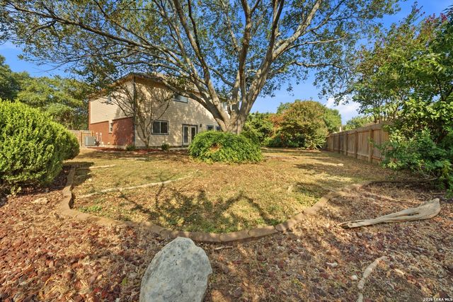 15322 PRESTON COVE DR, San Antonio, TX 78247