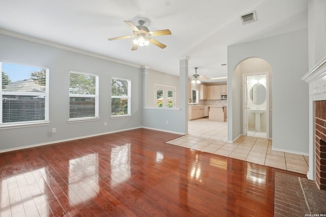 15322 PRESTON COVE DR, San Antonio, TX 78247