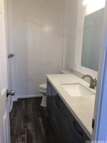 99-228 Ohenana Loop, Aiea, HI 96701