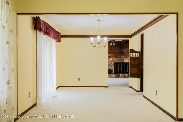 6520 W Galway Circle, Dimondale, MI 48821