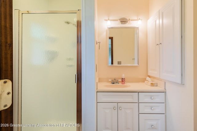 6520 W Galway Circle, Dimondale, MI 48821