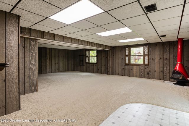 6520 W Galway Circle, Dimondale, MI 48821