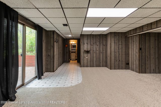 6520 W Galway Circle, Dimondale, MI 48821