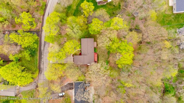 6520 W Galway Circle, Dimondale, MI 48821