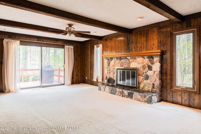 6520 W Galway Circle, Dimondale, MI 48821