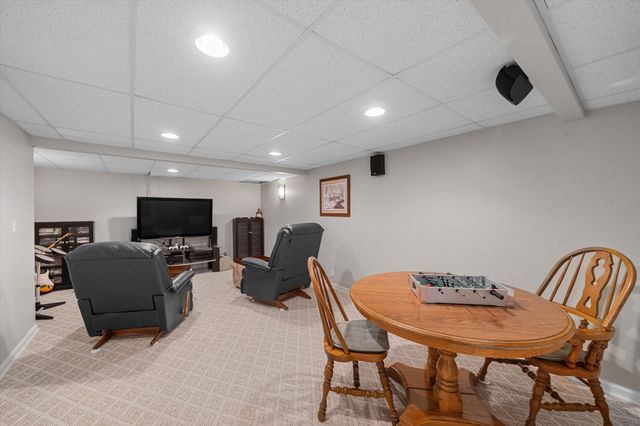 16063 Homestead Circle, Northville, MI 48168